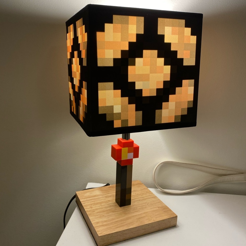 Minecraft Redstone Lamp